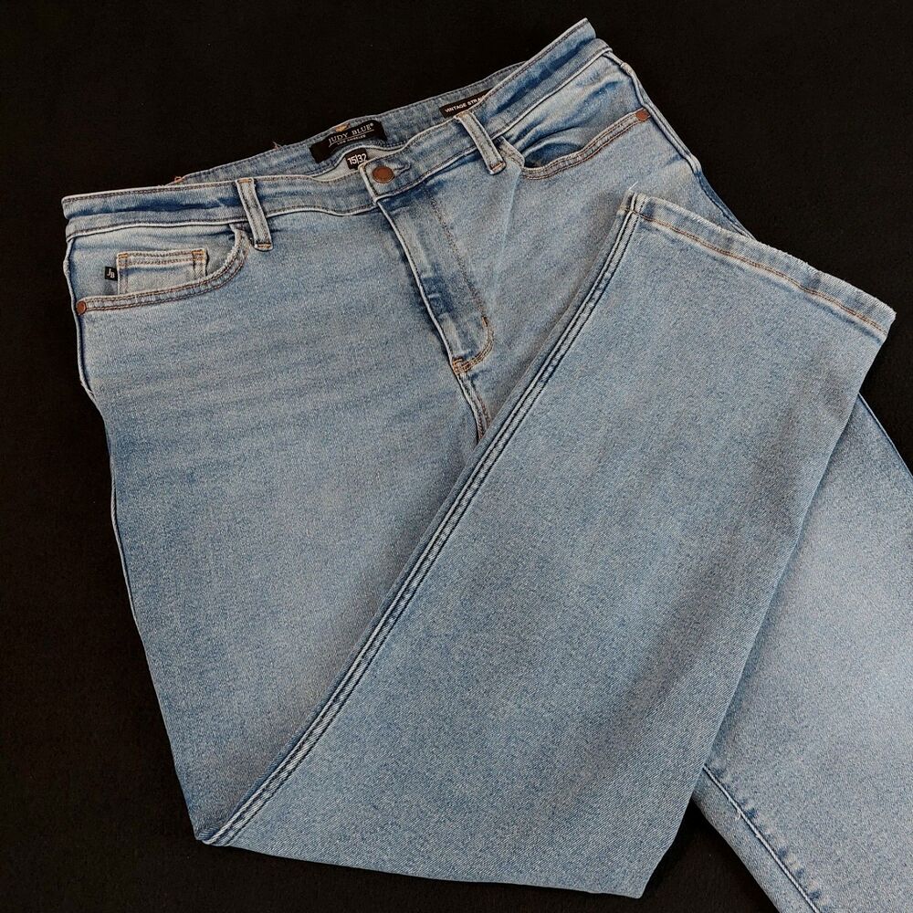 Judy Blue The Perfect High Rise Vintage Straight Leg Jeans Women's 15/32 (36x30)